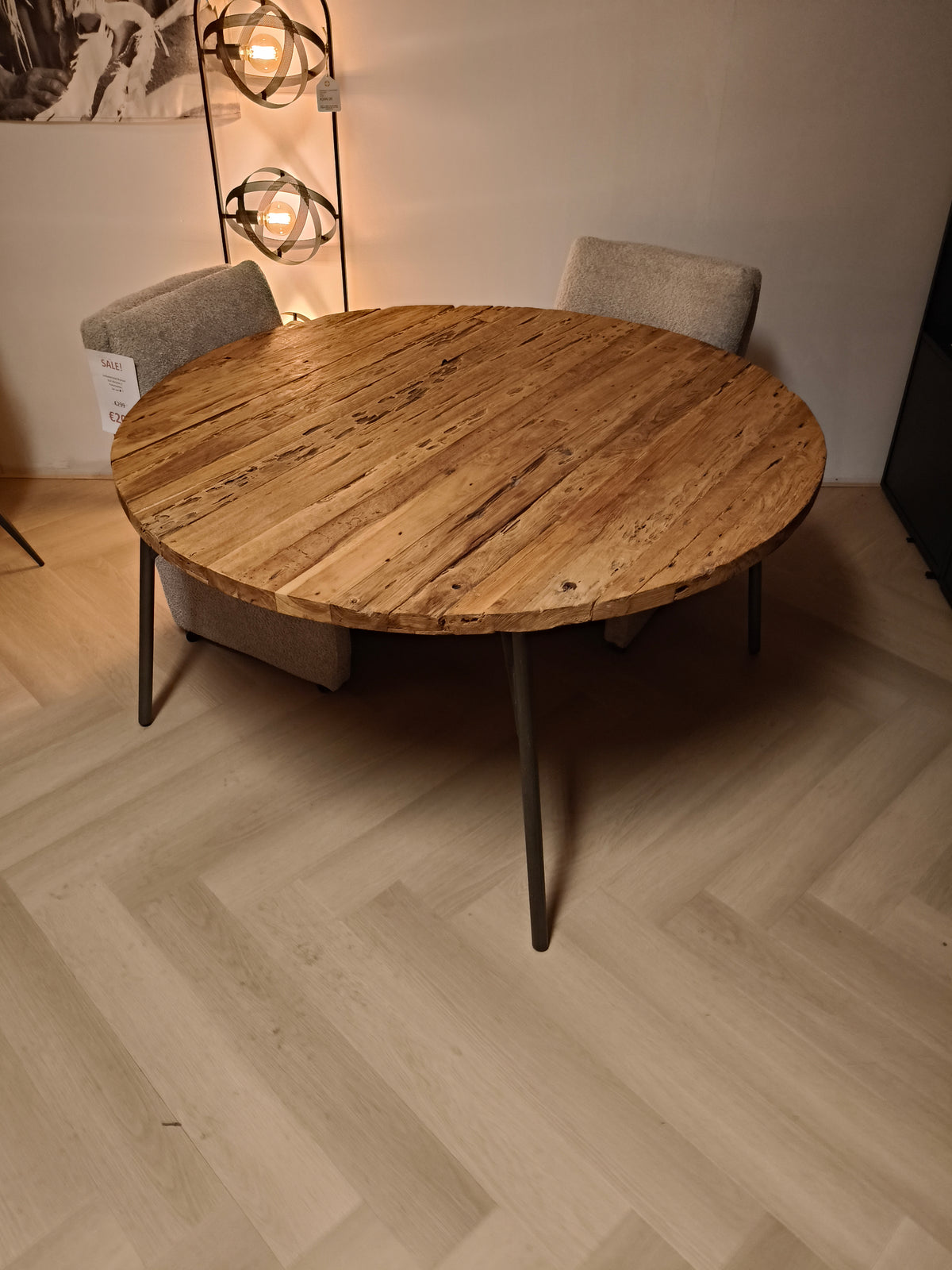 Eettafel Vriezenveen - Robuust hardhout - Ø150 cm rond - Poten gunmetal