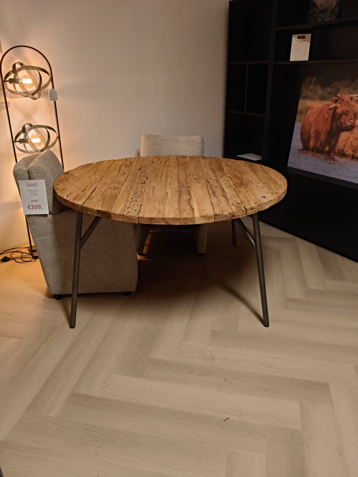 Eettafel Vriezenveen - Robuust hardhout - Ø150 cm rond - Poten gunmetal