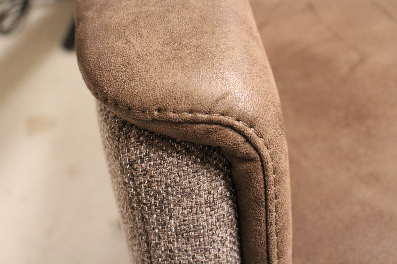 Relaxfauteuil Monte Carlo Large - Elektrisch verstelbaar - Incl. Accu