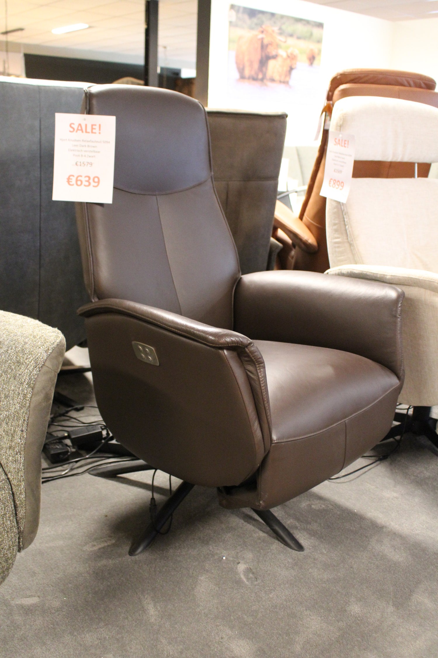 Hjort Knudsen Relaxfauteuil 5094 - Leer Dark Brown - Elektrisch verstelbaar
