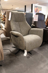 Hjort Knudsen Relaxfauteuil 8117 - Duo stoffering Bull+Oasis - Elektrisch verstelbaar