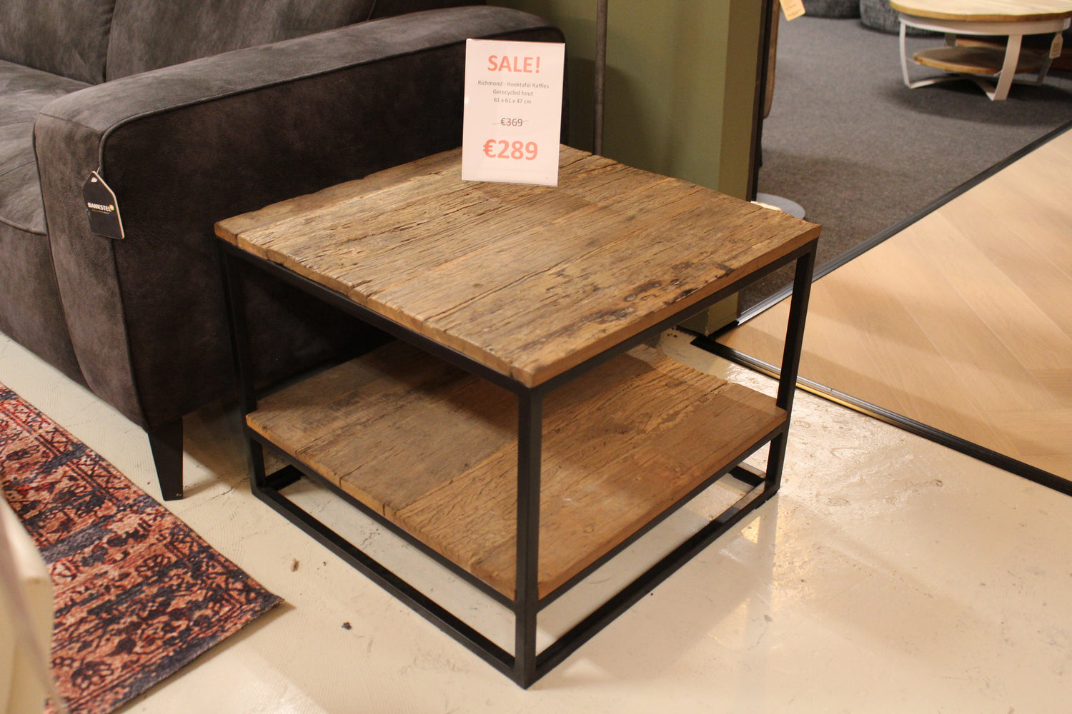 Richmond Hoektafel Raffles - Gerecycled Hout - 61x61x47cm
