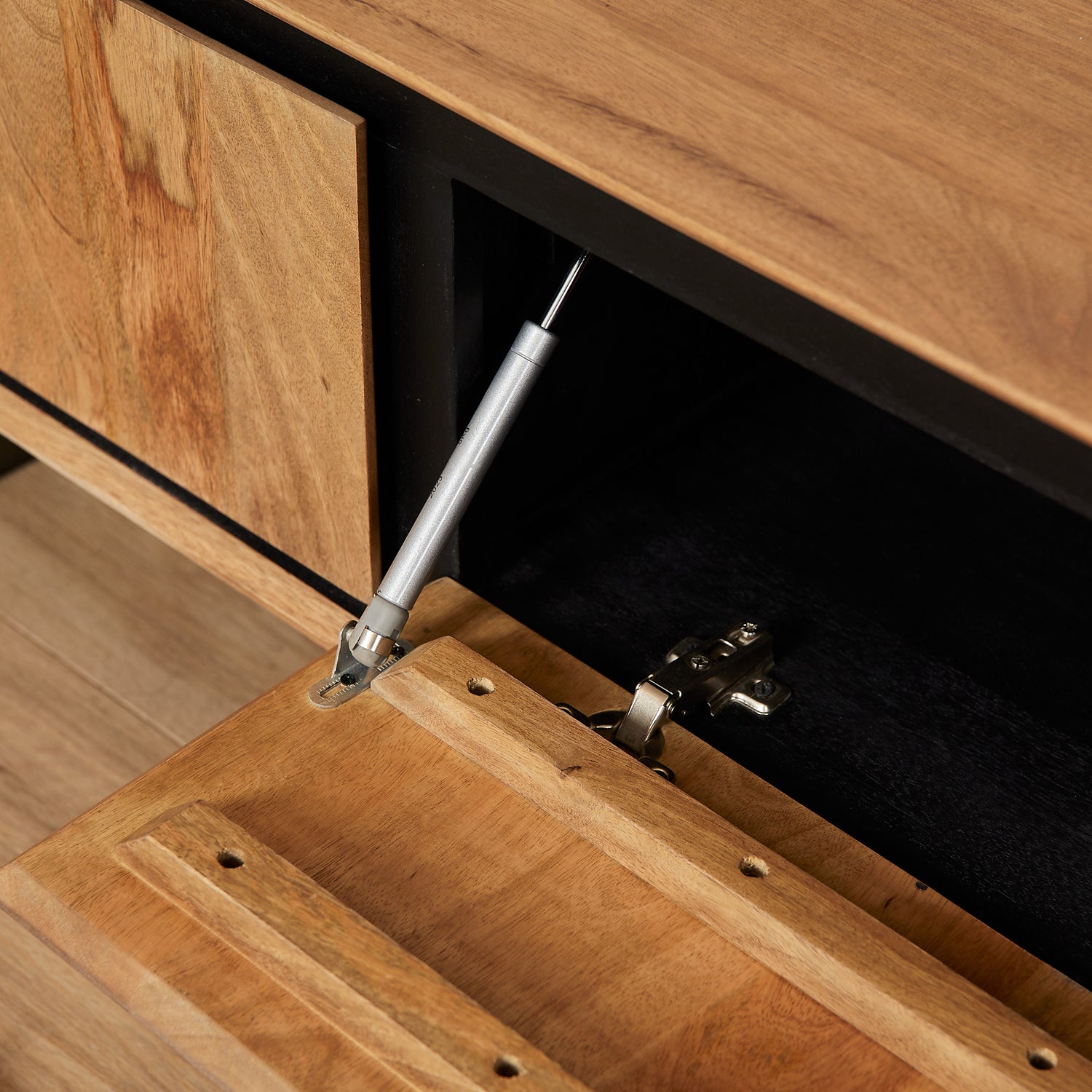 Zwevend tv-meubel RichWood | 160 cm